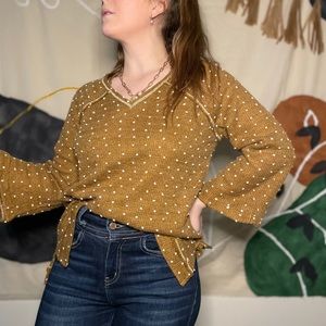 Dotted Tan Bell-Sleeved Lightweight Sweater